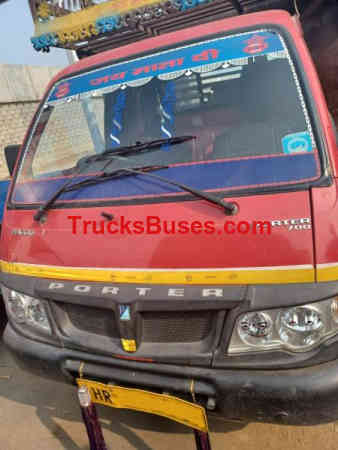 Piaggio Porter 700 Images